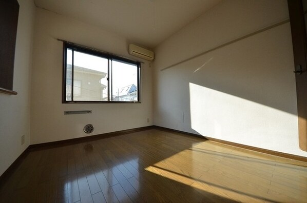 プレミール国立の物件内観写真